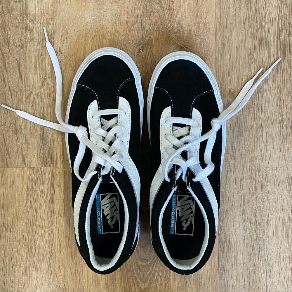 Vans Bold Ni Sneakers | Black | Size W8.5 or M7.0
